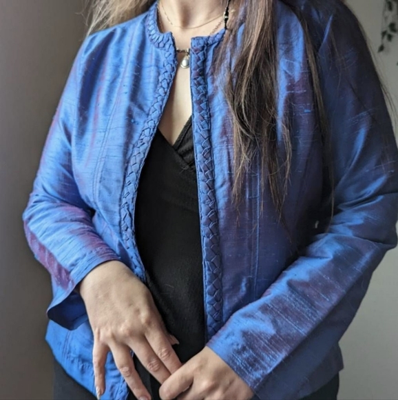Chico's Royal Blue Iridescent 100% Silk Open Blazer Jkt w/ Braided edges sz1 M - Picture 2 of 10